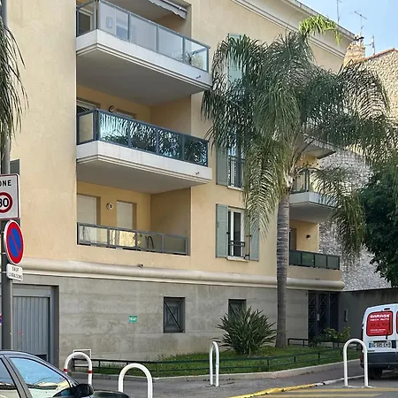 Appartement 1 Chambre Avec Terrasse Et Garage קאן